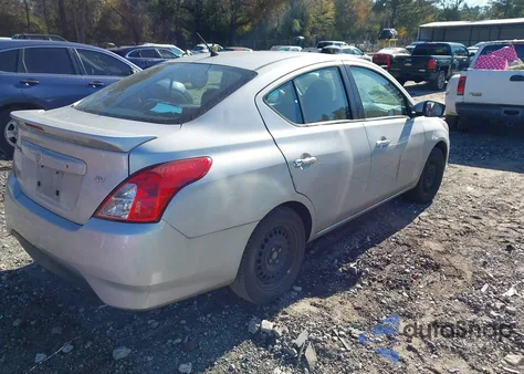 2019 Nissan Versa 1.6 Sv z USA, uszkodzony, nr VIN 3N1CN7AP2KL876693